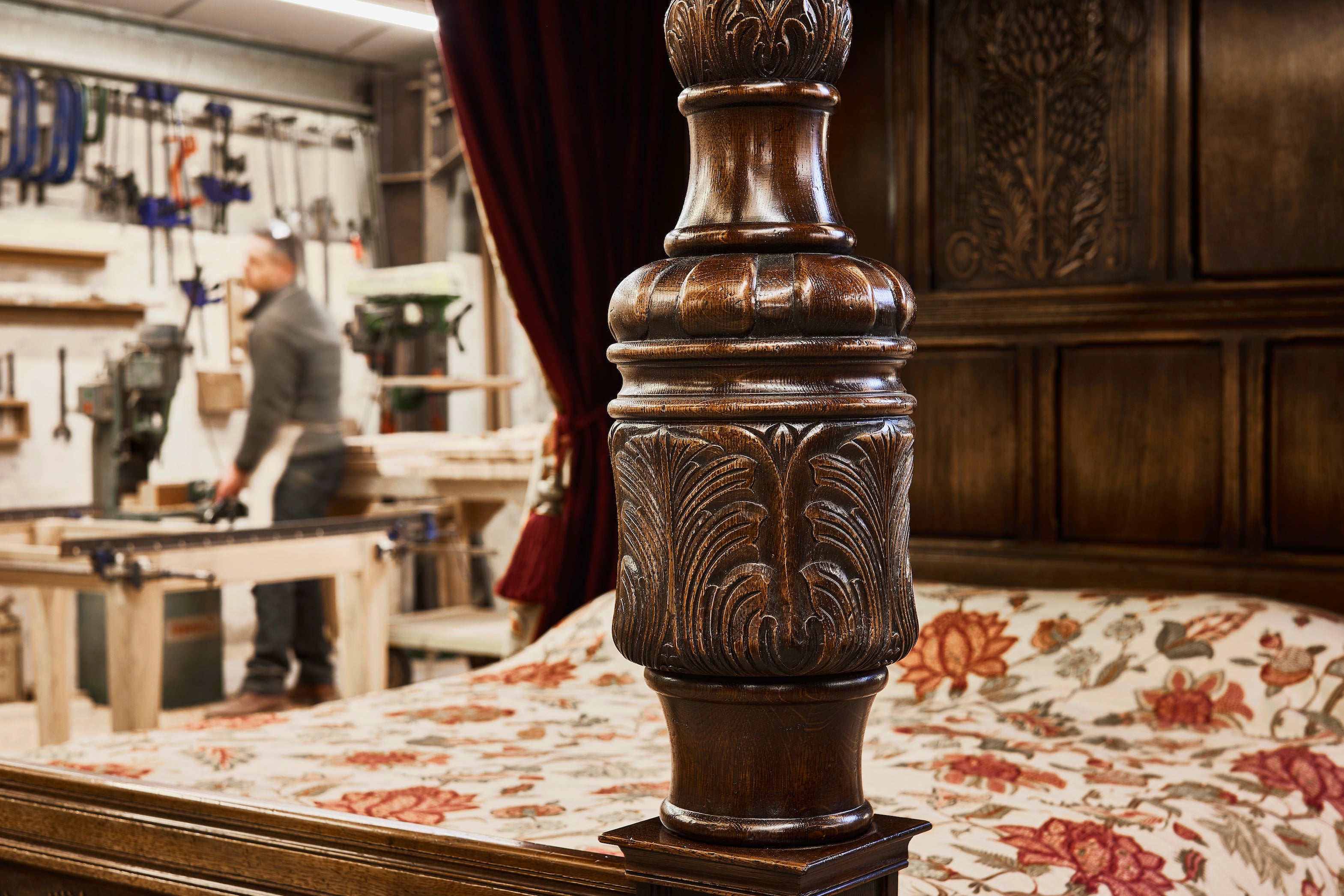 Balmoral Bespoke Carved Four Poster Bed – Royal Oak Furniture Company