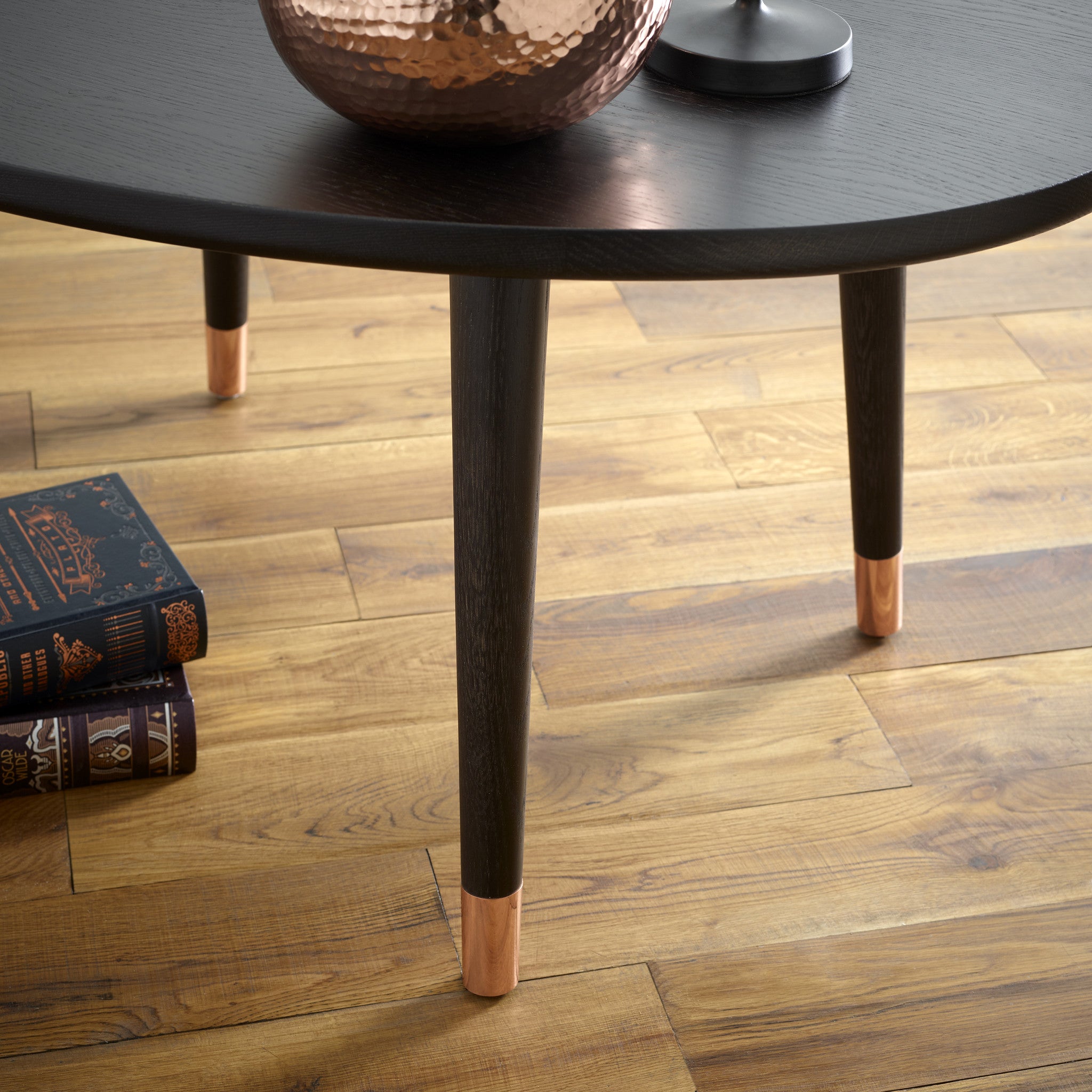 Aeris Occasional Table