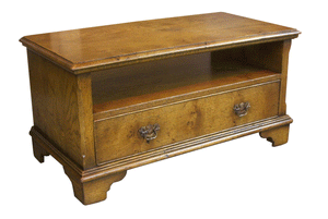 Canterbury TV Table