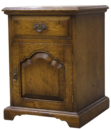 JE100w-Bedside-for-web