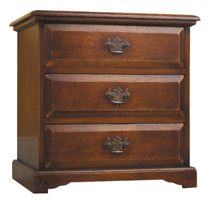 RB131wBedsideCabinet-croped