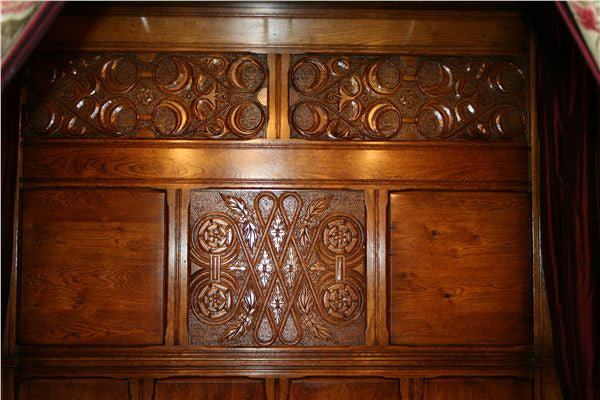 balmoral-vive-leaf-four-poster-bed-detail